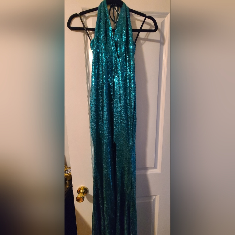Floor length green sequins halter gown